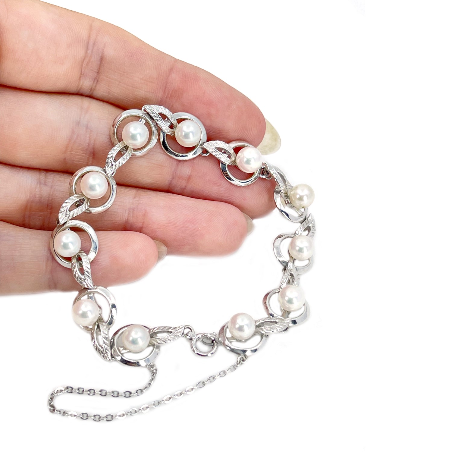 MIKIMOTO 6.5-7mm Akoya Cultured Pearl Double Strand Bracelet | REEDS  Jewelers